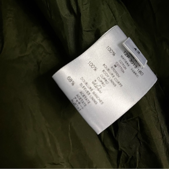 SOLD !! Givenchy Zipper Collar blazer - Picture 12 of 14